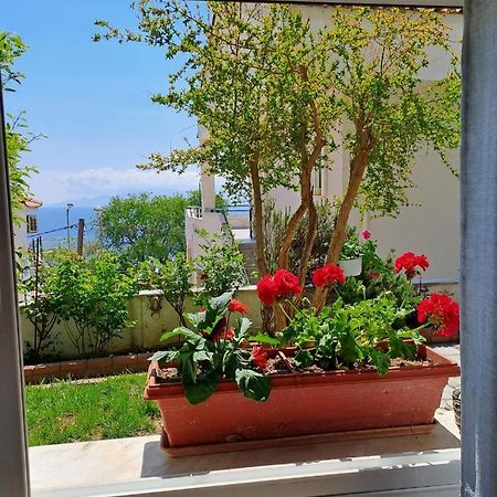 Ferienwohnung Secret Garden Kavala Exterior foto